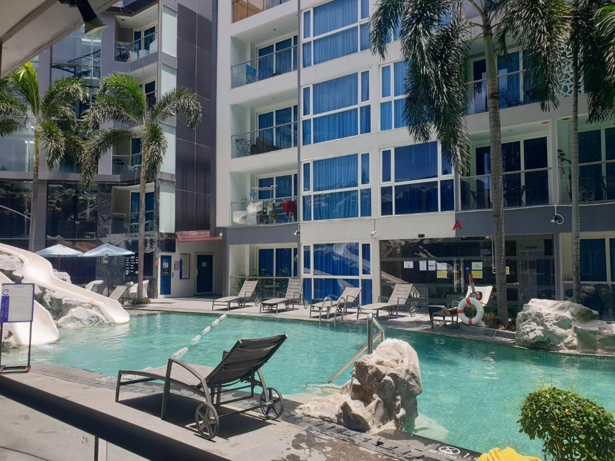 2 Bedrooms Near Pattaya Beach Buitenkant foto