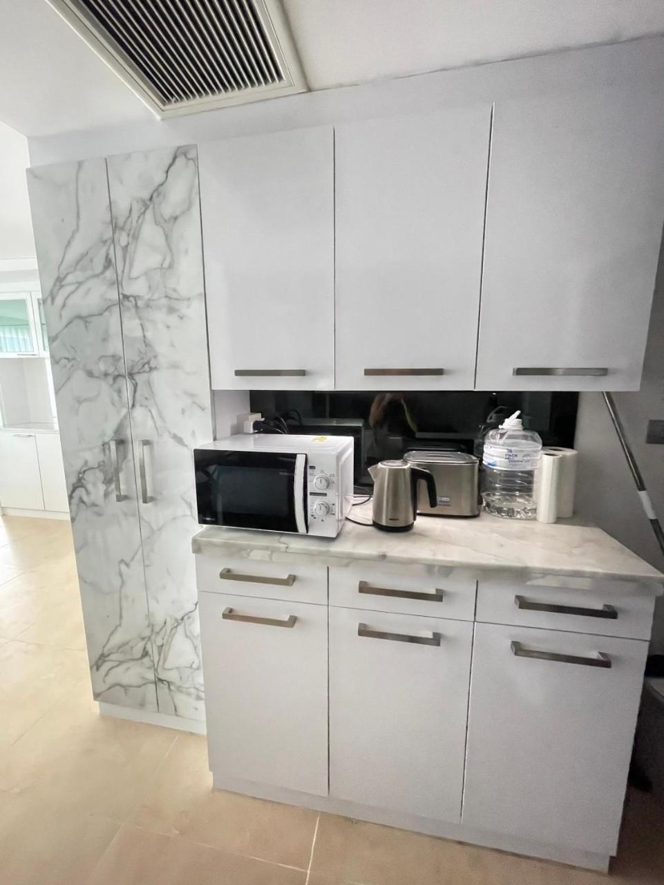 2 Bedrooms Near Pattaya Beach Buitenkant foto