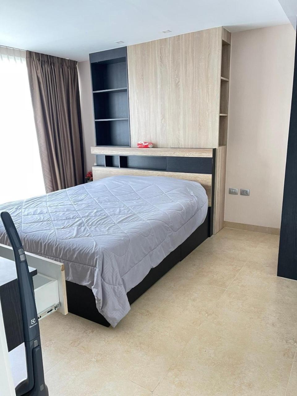 2 Bedrooms Near Pattaya Beach Buitenkant foto
