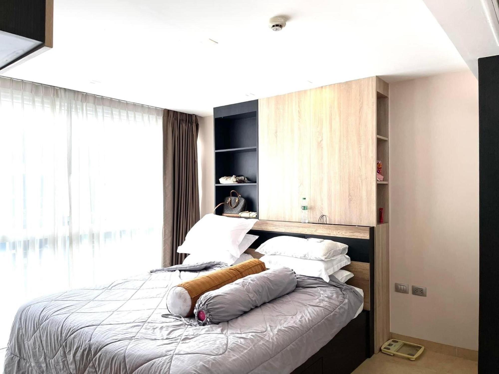 2 Bedrooms Near Pattaya Beach Buitenkant foto