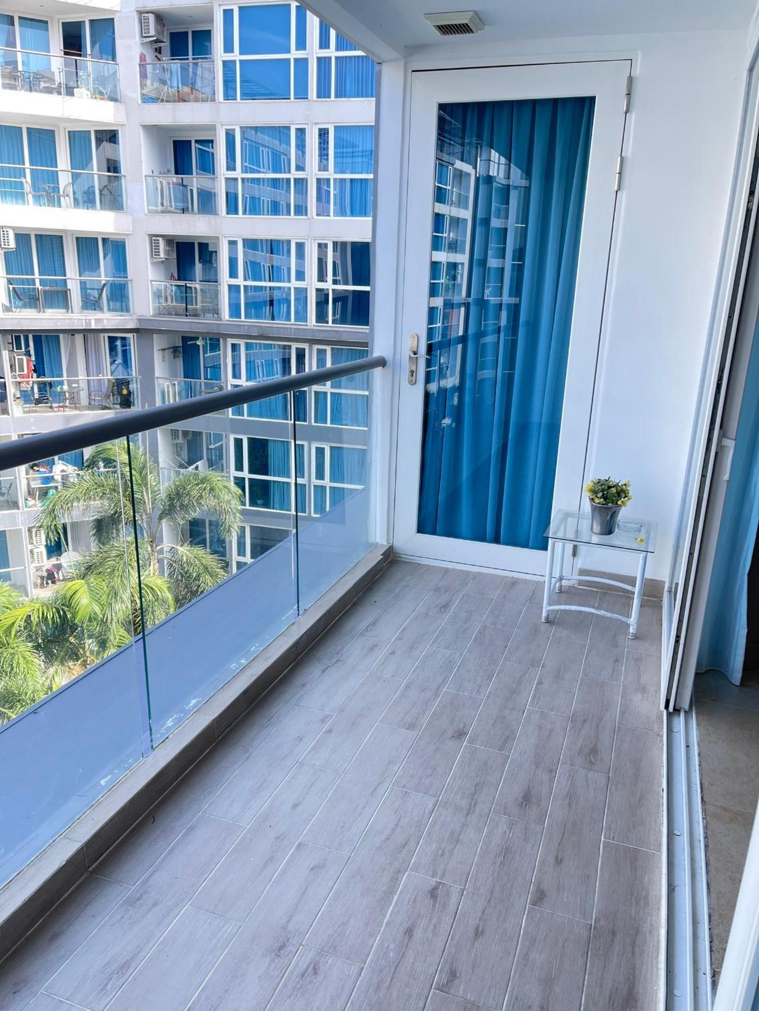 2 Bedrooms Near Pattaya Beach Buitenkant foto